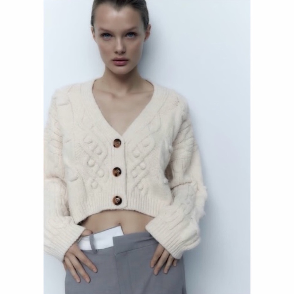 Zara Cream Cable Knit Cardigan - Picture 2 of 11